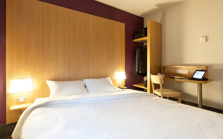 Imagen de la habitación del Hotel B&B Cannes La Bocca Plage. Foto 6