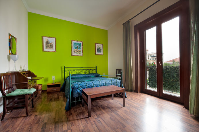 Imagen de la habitación del Hotel B&B Casa Degli Artisti. Foto 9