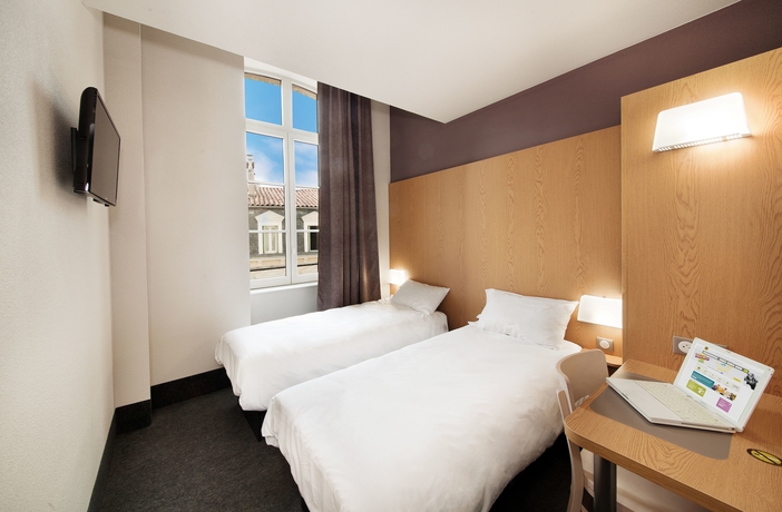 Imagen de la habitación del Hotel B&B Castres Centre Gambetta. Foto 10