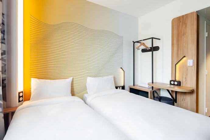 Imagen de la habitación del Hotel B&B Cergy Saint Christophe. Foto 6