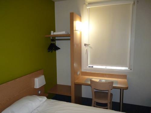 Imagen de la habitación del Hotel B&B Châlons-en-champagne. Foto 9