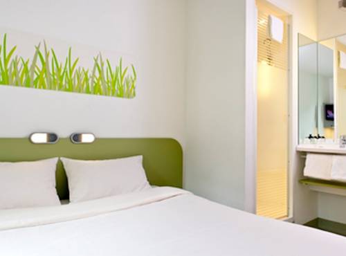 Imagen de la habitación del Hotel B&B Châteauroux A20 L'occitane. Foto 8