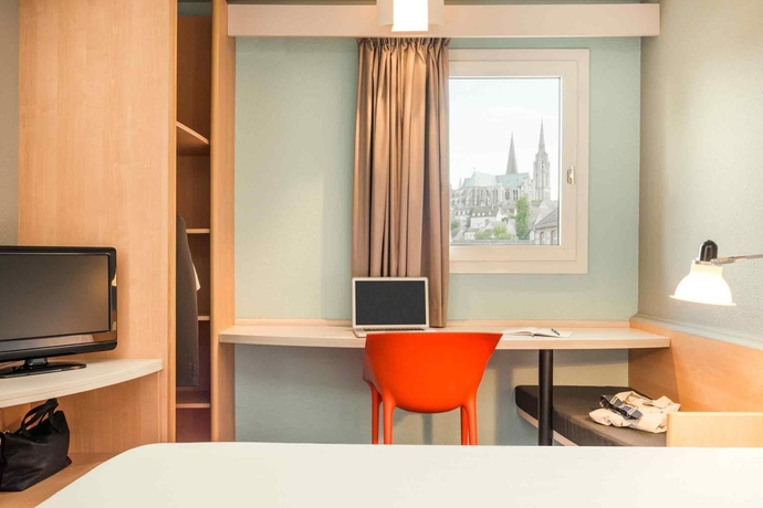 Imagen de la habitación del Hotel B&B Chartres Centre Cathédrale. Foto 13