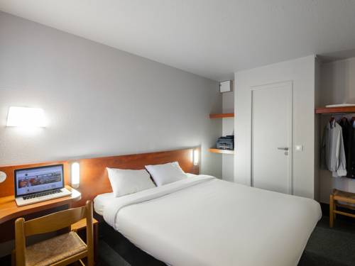 Imagen de la habitación del Hotel B&B Chartres Le Forum. Foto 5