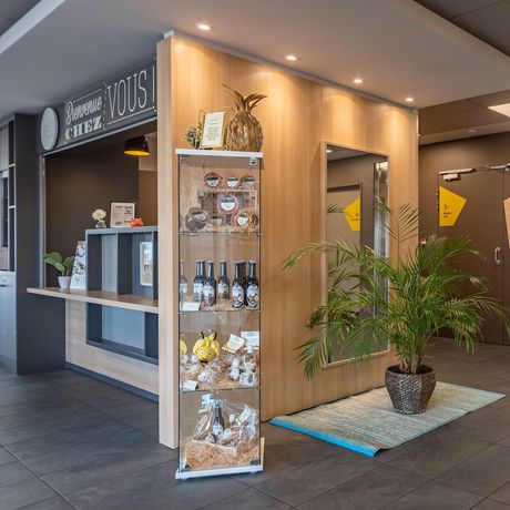 Imagen de los interiores del Hotel B&B Chartres Oceane. Foto 13