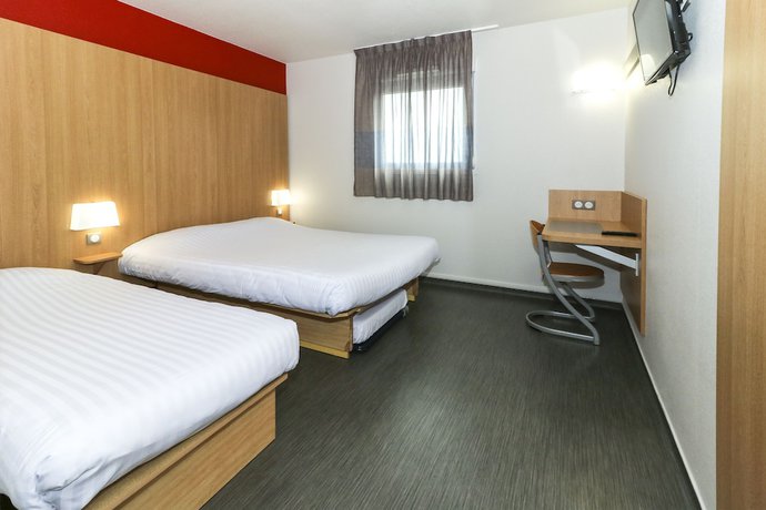 Imagen de la habitación del Hotel B&B Clermont Ferrand Sud Aubi&egrave;re. Foto 8