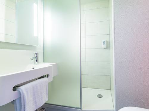 Imagen de la habitación del Hotel B&B Colmar Expo. Foto 3