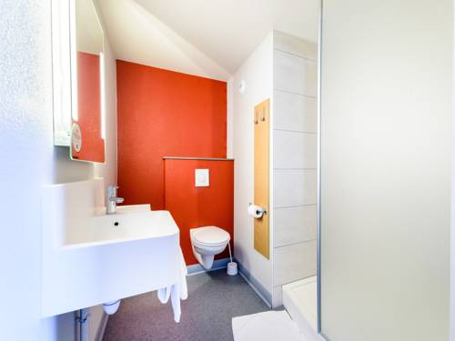 Imagen de la habitación del Hotel B&B Colmar Expo. Foto 4