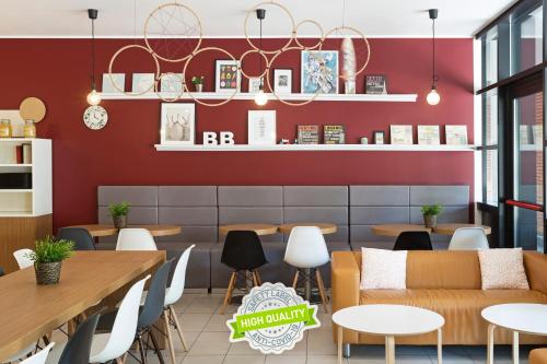 Imagen de los interiores del Hotel B&B Como Camerlata. Foto 12