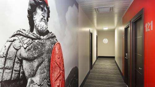 Imagen de los interiores del Hotel B&B Como Camerlata. Foto 17