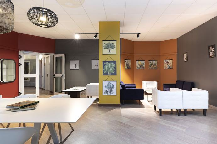 Imagen de los interiores del Hotel B&B Como City Center. Foto 19