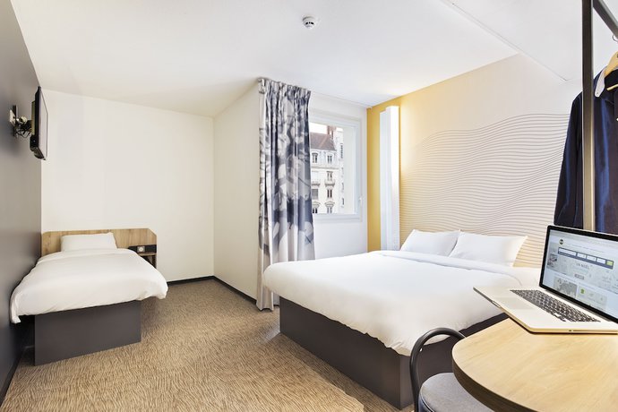 Imagen de la habitación del Hotel B&B Compiègne. Foto 9