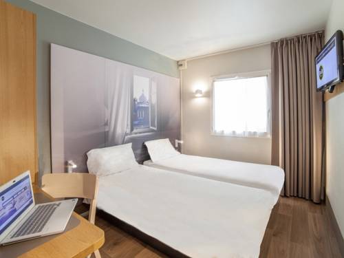 Imagen de la habitación del Hotel B&B Corbeil-essonnes. Foto 7