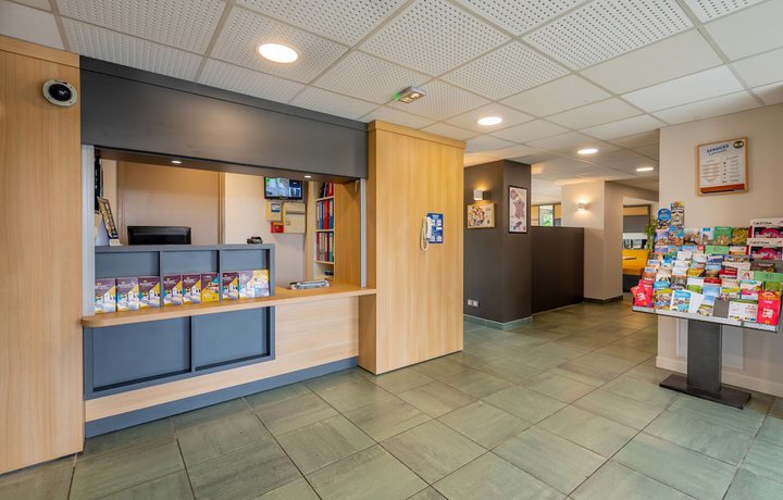 Imagen de los interiores del Hotel B&B Creil Chantilly. Foto 20