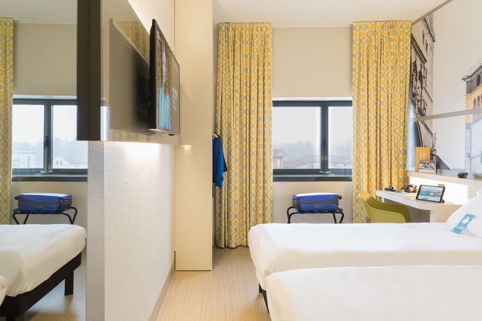 Imagen de la habitación del Hotel B&B Cremona. Foto 5