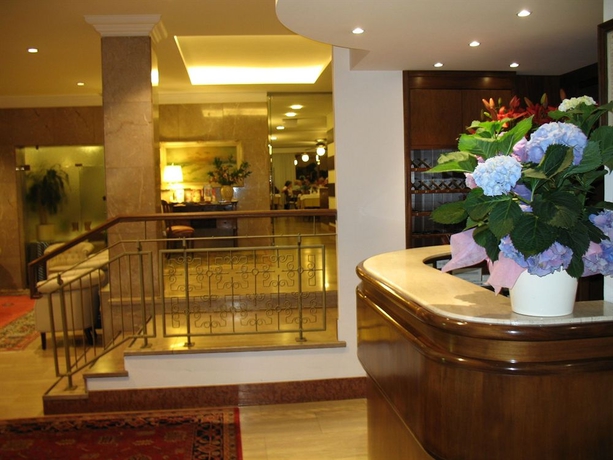 Imagen de los interiores del Hotel B&B Diano Marina Palace. Foto 8