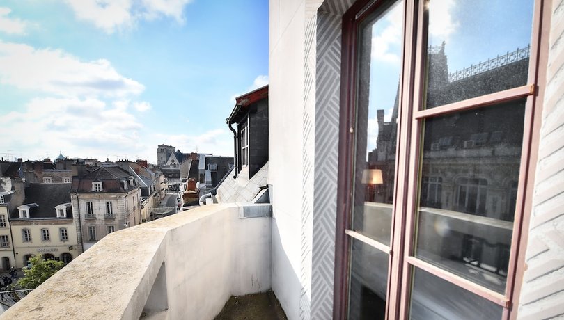 Imagen de la habitación del Hotel B&B Dijon Centre. Foto 15