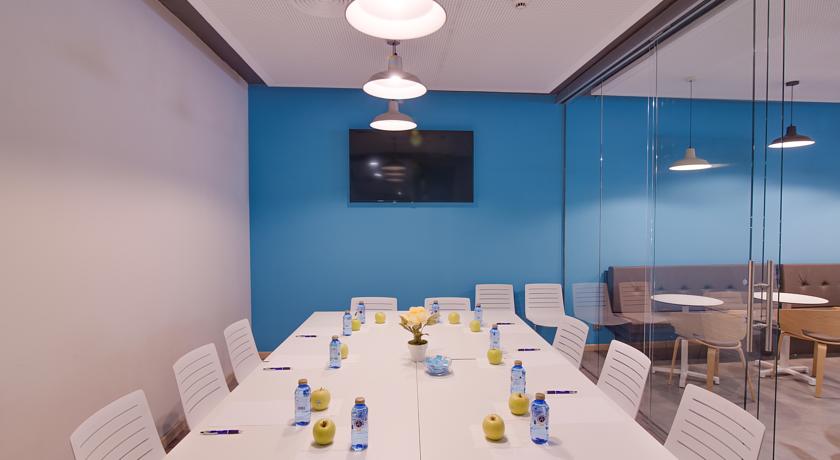 Imagen de los interiores del Hotel B&B Donostia San Sebastian Aeropuerto. Foto 11