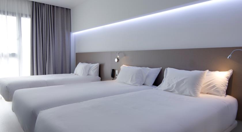 Imagen de la habitación del Hotel B&B Donostia San Sebastian Aeropuerto. Foto 8