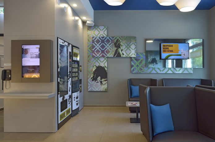 Imagen de los interiores del Hotel B&B Dortmund-city. Foto 18