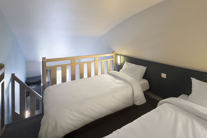 Imagen de los interiores del Hotel B&B Douai Parc Des Expos Cuincy. Foto 13