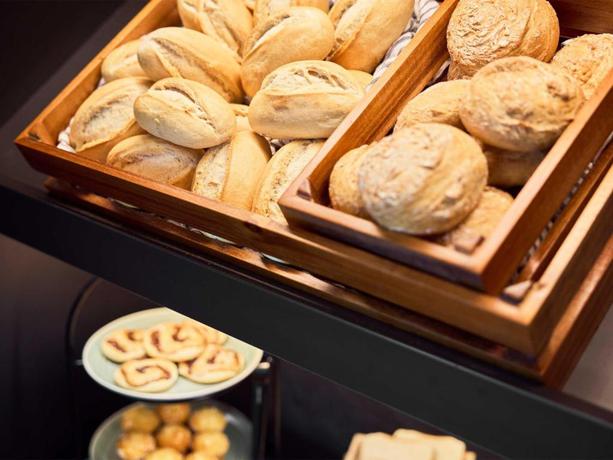 Imagen del bar/restaurante del Hotel B&B Dresden- Messe. Foto 9