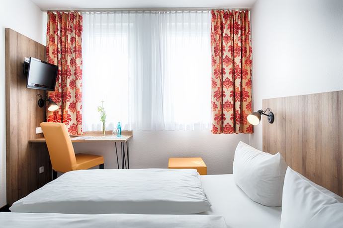 Imagen de la habitación del Hotel B&B Dresden-Altstadt. Foto 10