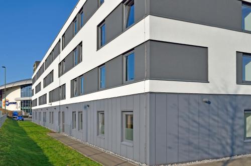 Imagen general del Hotel B&B Düsseldorf-Airport. Foto 2