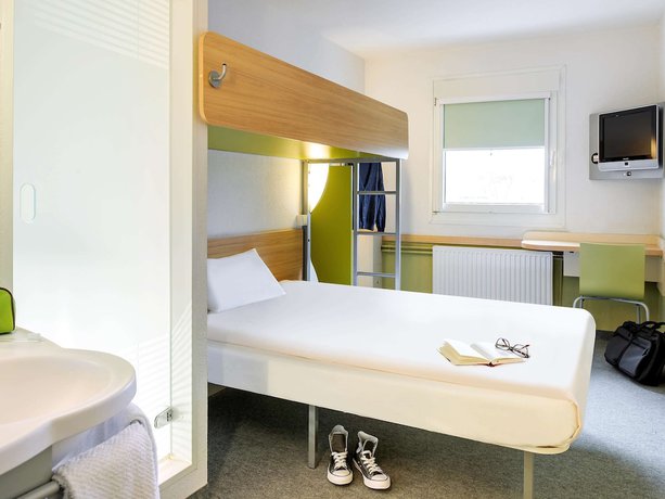 Imagen de la habitación del Hotel B&B D&uuml;sseldorf-Lintorf. Foto 9