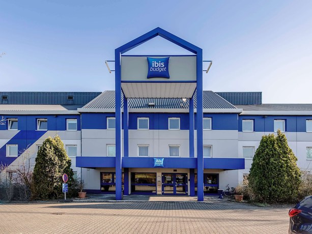 Imagen de los exteriores del Hotel B&B D&uuml;sseldorf-Lintorf. Foto 11