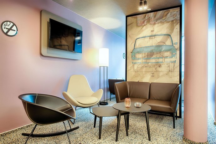 Imagen de los interiores del Hotel B&B Eisenach. Foto 16