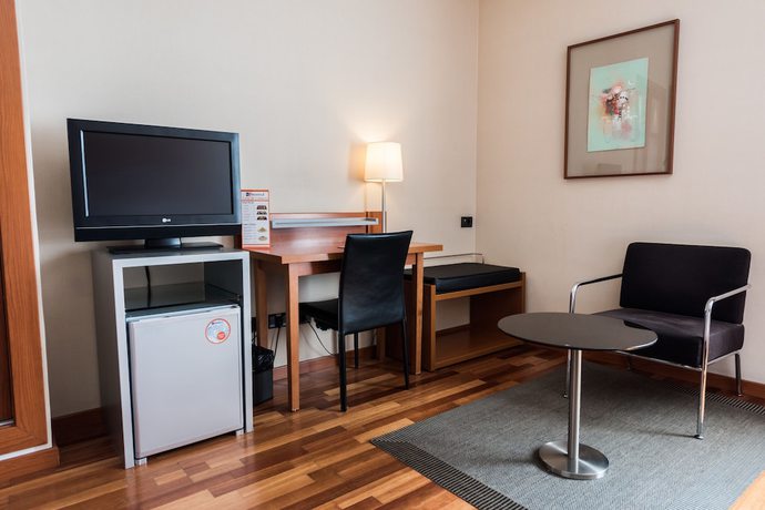 Imagen de la habitación del Hotel B&B Elche. Foto 4