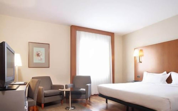 Imagen de la habitación del Hotel B&B Elche. Foto 9