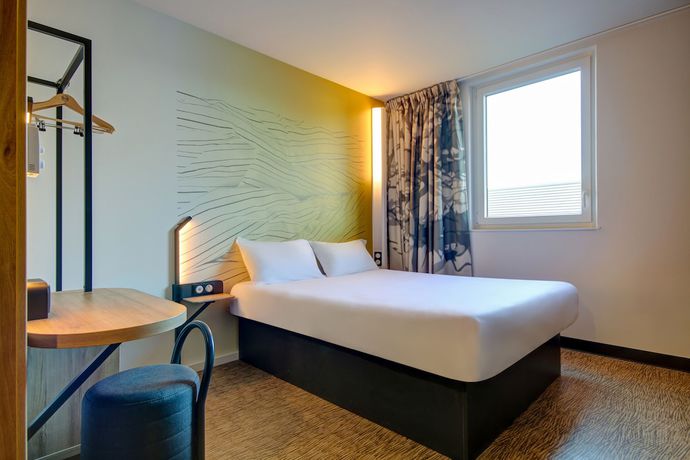 Imagen de la habitación del Hotel B&B Epernay. Foto 6