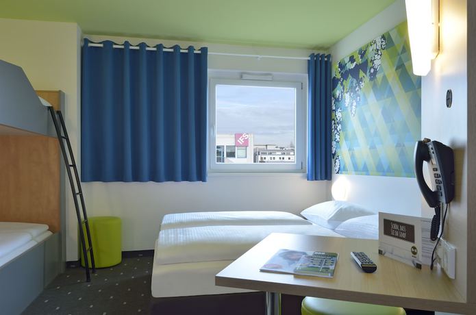 Imagen de la habitación del Hotel B&B Erlangen. Foto 8