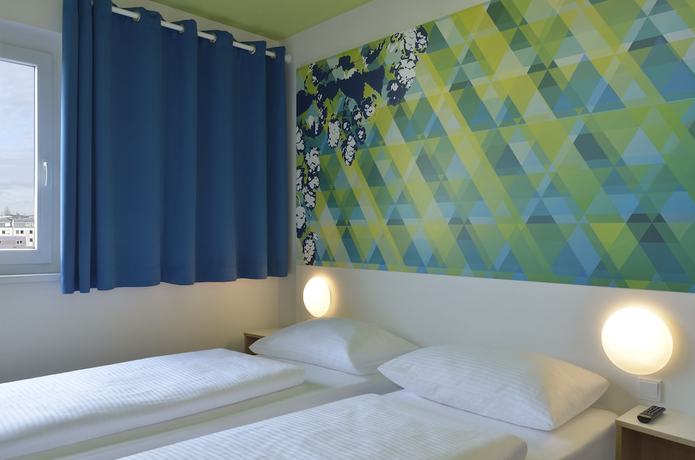 Imagen de la habitación del Hotel B&B Erlangen. Foto 14