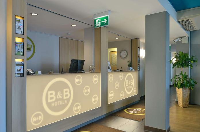 Imagen de los interiores del Hotel B&B Erlangen. Foto 19