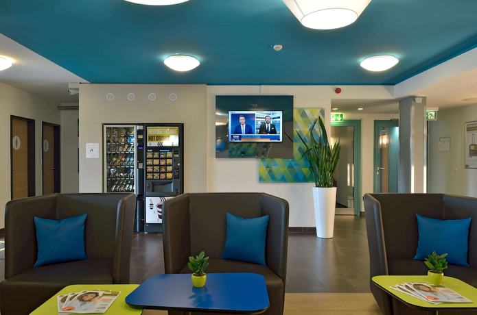 Imagen de los interiores del Hotel B&B Erlangen. Foto 20