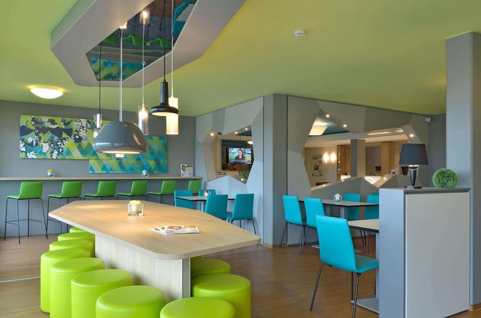 Imagen del bar/restaurante del Hotel B&B Erlangen. Foto 7