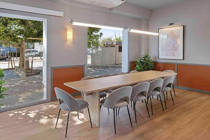 Imagen de los interiores del Hotel B&B Figueres. Foto 15