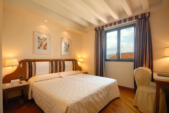 Imagen de la habitación del Hotel B&B Firenze Laurus al Duomo. Foto 7