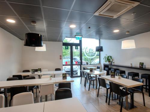 Imagen del bar/restaurante del Hotel B&B Firenze Novoli. Foto 3