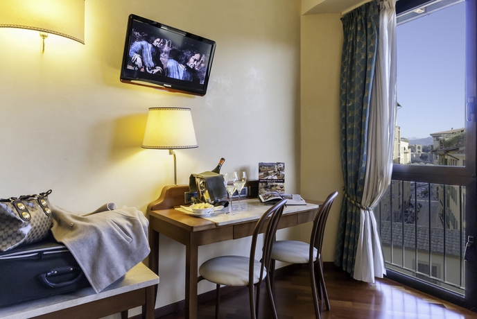 Imagen de los interiores del Hotel B&B Firenze Pitti Palace al Ponte Vecchio. Foto 16