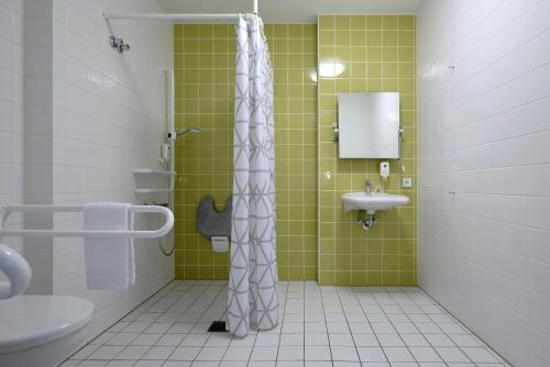 Imagen de la habitación del Hotel B&B Frankfurt City-Ost. Foto 9