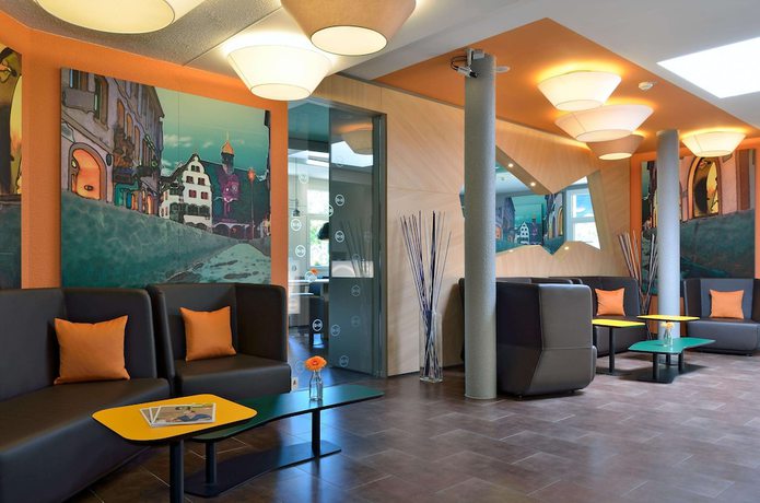 Imagen de los interiores del Hotel B&B Freiburg-Nord. Foto 17