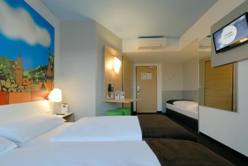 Imagen de la habitación del Hotel B&B Freiburg-süd. Foto 7