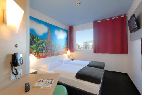 Imagen de la habitación del Hotel B&B Freiburg-süd. Foto 10