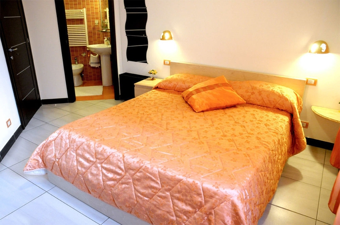 Imagen de la habitación del Hotel B&B Galatea. Foto 2