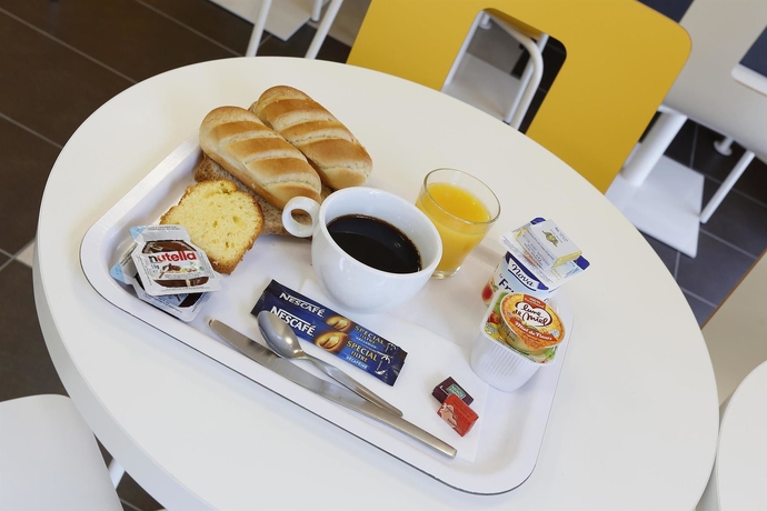 Imagen del bar/restaurante del Hotel B&B Gap. Foto 7