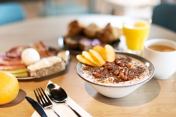 Imagen del bar/restaurante del Hotel B&B Geneva Airport. Foto 5